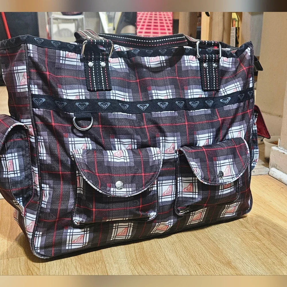 2FOR$40 Roxy shoulder bag - Picture 2 of 9